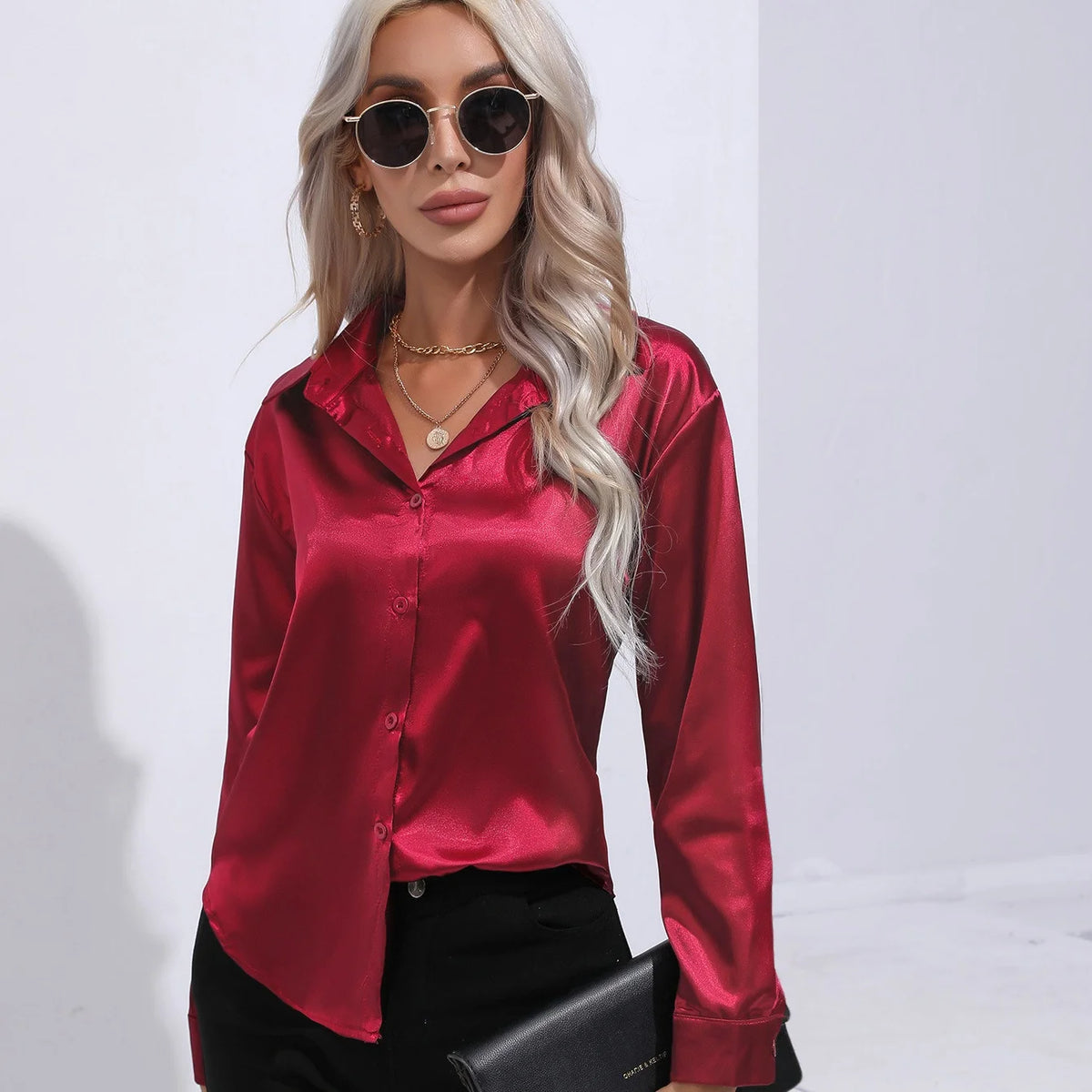 Chemise Satinée Élégante à Manches Longues - Col Boutonné Femme